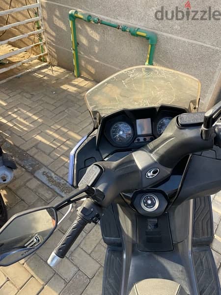 kymco 350 cc only 10,000 km like new 3