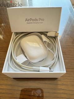 Apple Airpods pro 2 with Magsafe 0