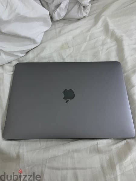 MacBook pro m2 (2022) 2