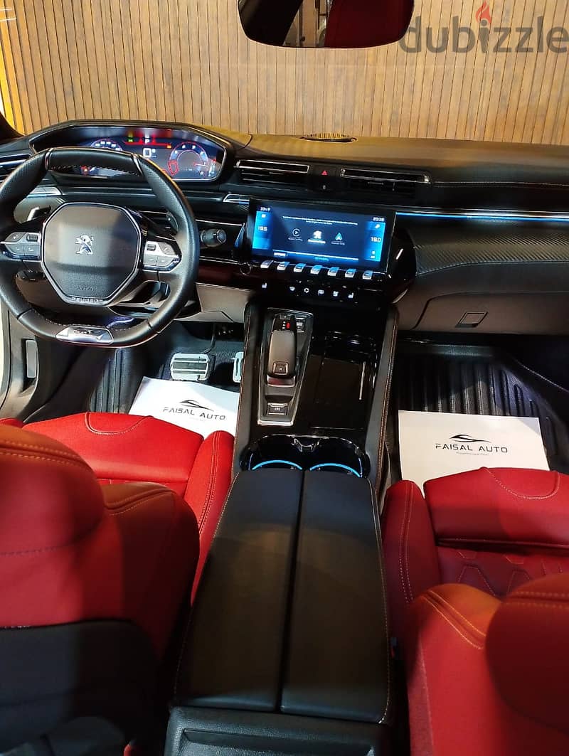 بيجو 508 Peugeot  GT MAX Red Interior 9