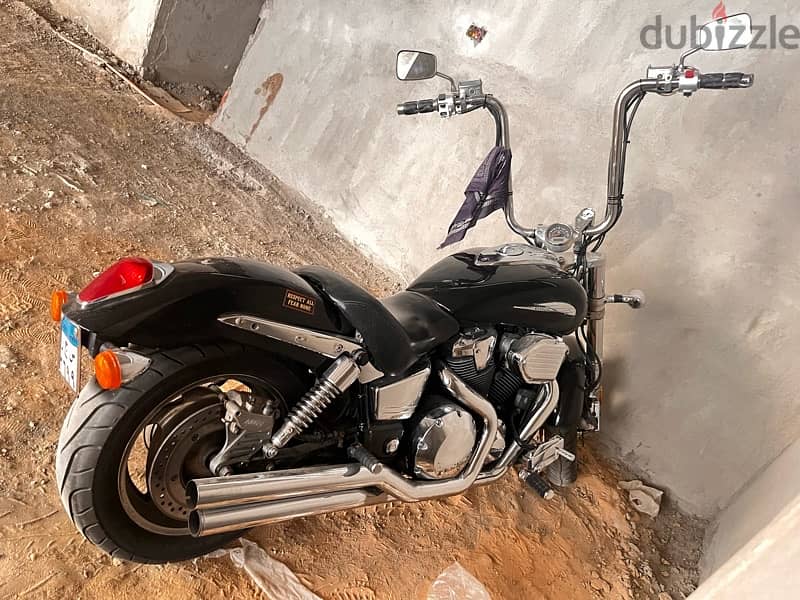 Honda vtx 1800 type c . . model 2005 fully loaded 3