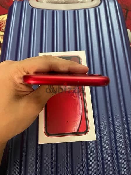 iPhone XR Waterproof Like New 4