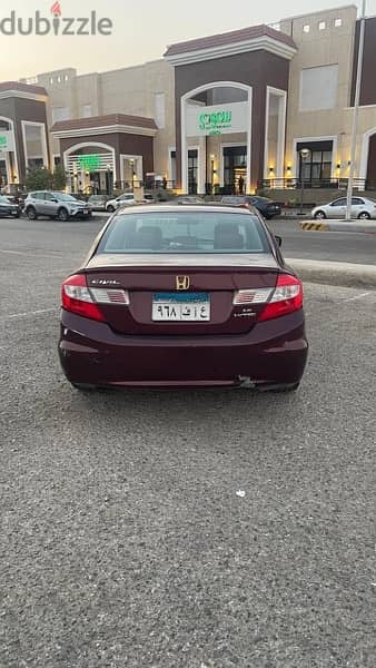 Honda Civic 2013 8