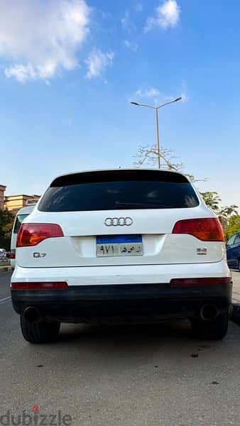 Audi Q7 2008 4