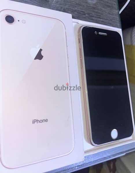 IPHONE 8 with box and accesories 4