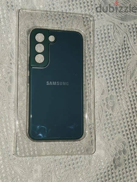 عدد ٢ جراب Samsung S22 وارد من الخارج ،طبقه زجاج  نانو خلف و خامه تحفه 0