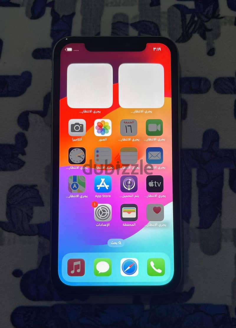 مساحة iPhone  11 Green 128  مغير شاشة خلع وبطارية اوريجينال حالته م 1