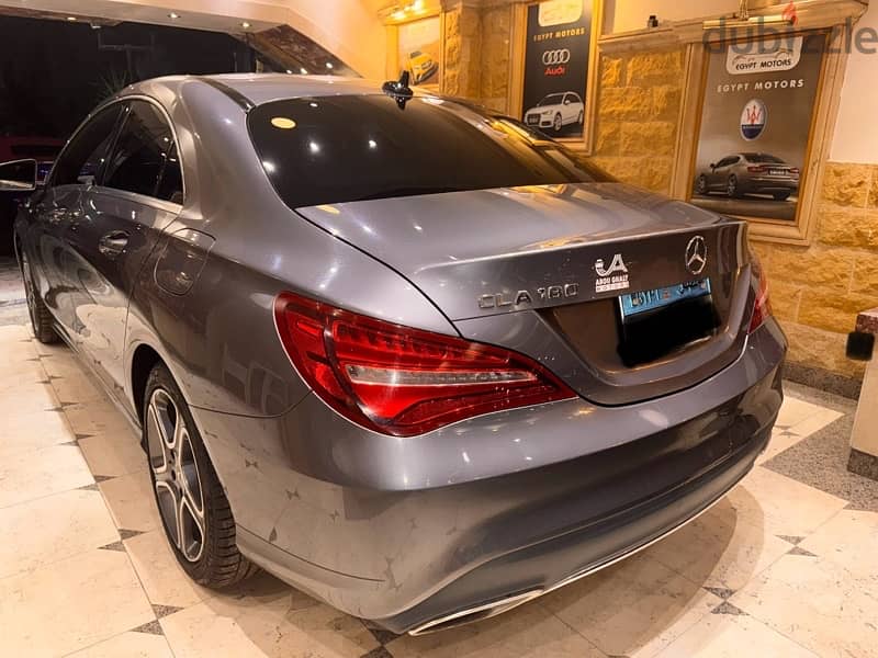 Mercedes-Benz CLA 180 2019 1