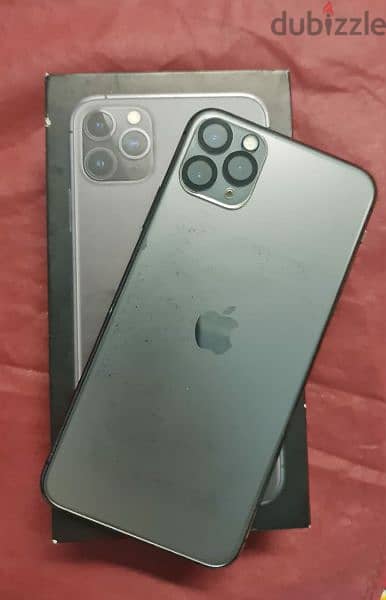 IPhone 11 pro max gray
 256 1