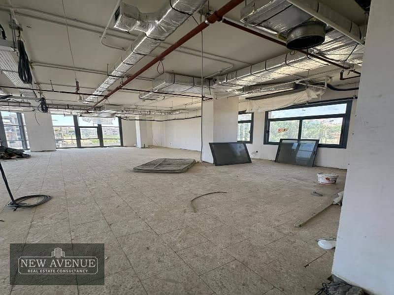 Admin Office for Rent 1250 sqm in Waterway 5A 5