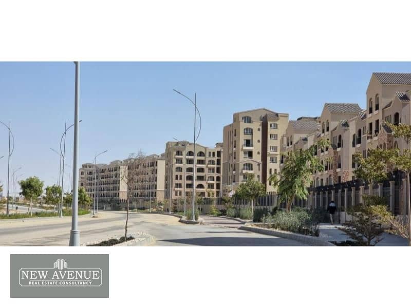 Town house Resale in Green Square | Delivered 5