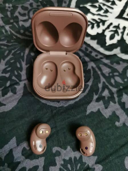 Samsung Galaxy Buds Live 4