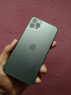 iphone 11 pro max وتر بروف معا الشاحن الاصلي