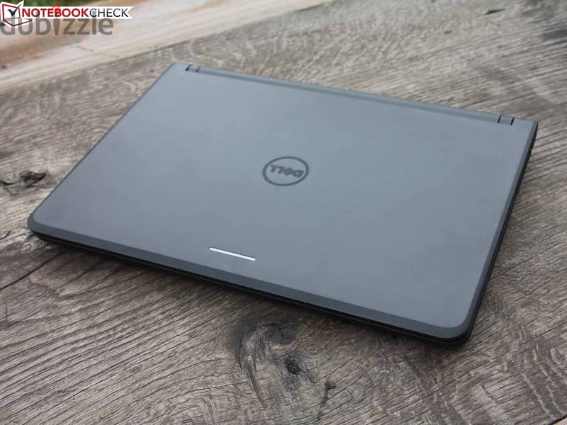 Dell Latitude 3340 1