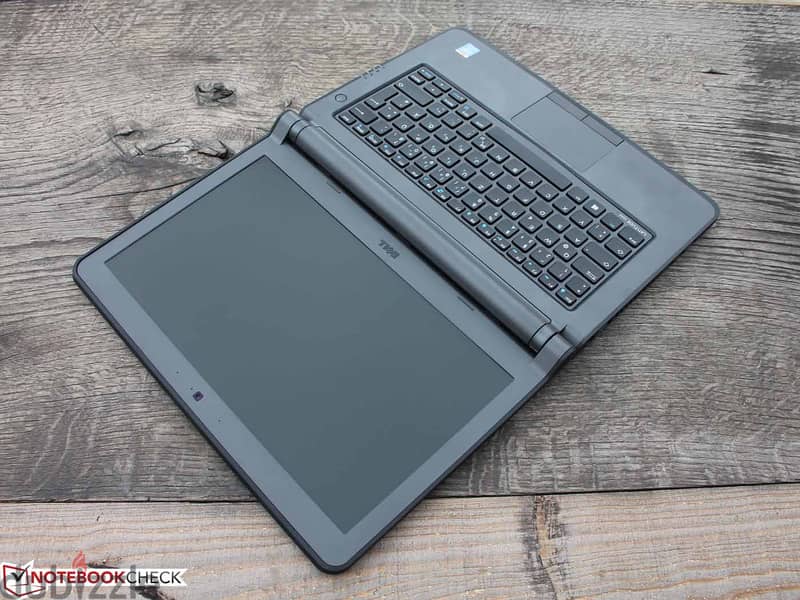 Dell Latitude 3340 2