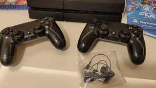 Ps4 1 Tb | two controllers with games |بلايستيشن 4 فات تيرا 0