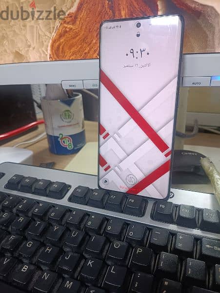 oneplus11r. like new 3