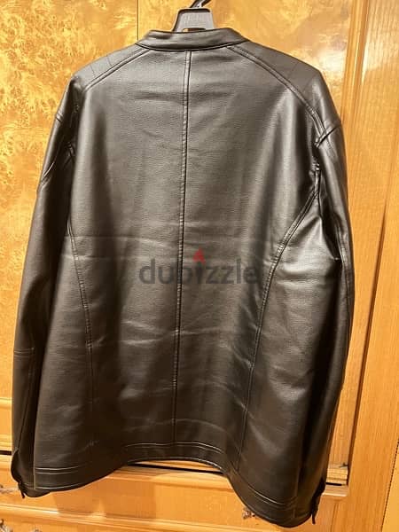 Black Ravin Leather Jacket - Size: XXL - جاكيت جلد اسود من رافين 3