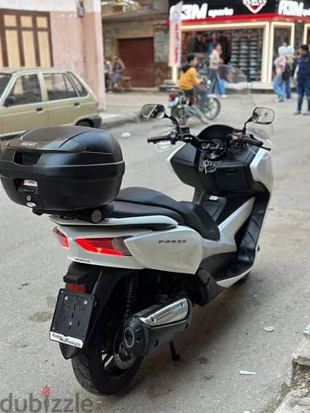 Honda forza 2014 300cc 2