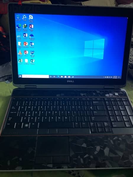 Laptop Dell لاب توب ديل 3