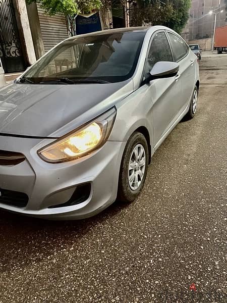 Hyundai Accent 2015 1