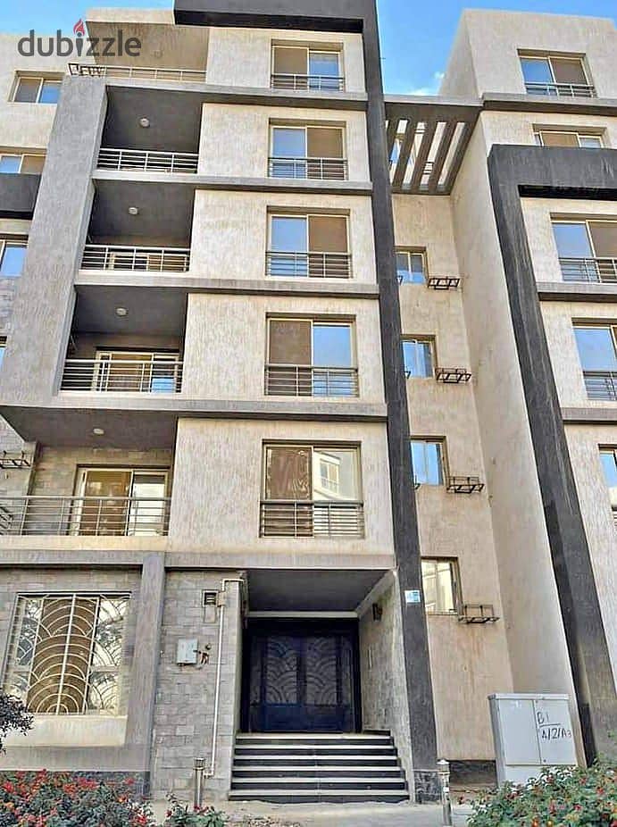 Fully finished studio for sale in front of Hyde Park and near the AUC in Fifth Settlement with a 5% down payment in The Crest compound 0