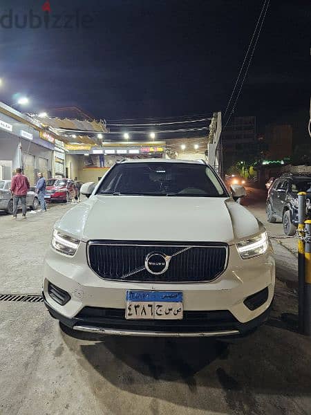 Volvo XC40 2020 4