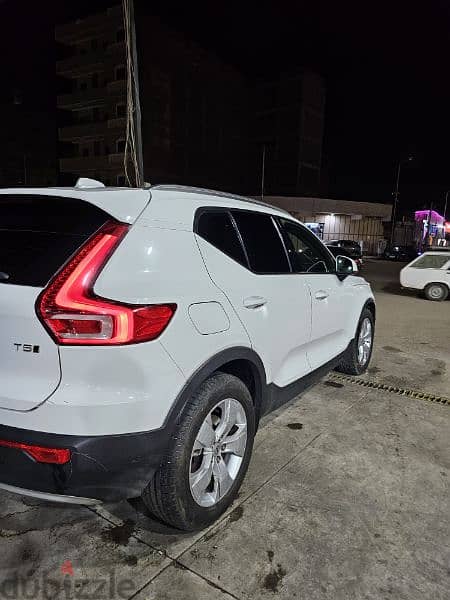 Volvo XC40 2020 6