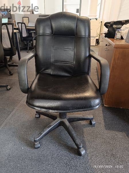 كرسى مكتب جلد - Leather office chair 0