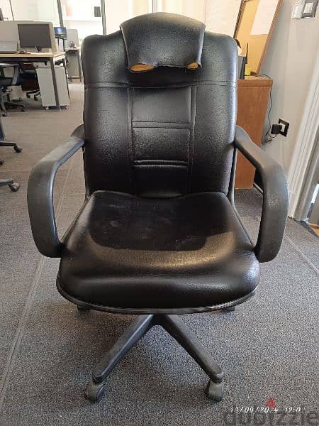 كرسى مكتب جلد - Leather office chair 4