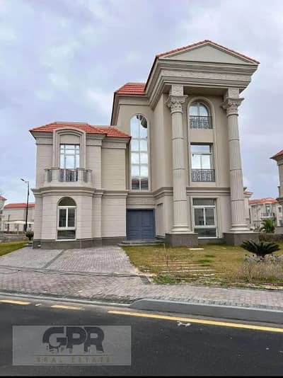 فيلا جاهزة للسكن على البحر بموقع مميز للبيع في كمبوند زاهية المنصورة الجديدة Villa for sale ready to move in Zahya, New Mansoura