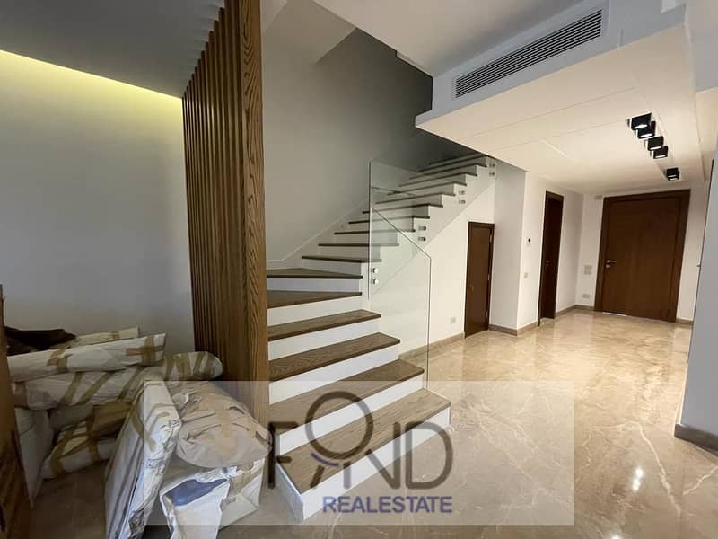 Twin house villa 310m for sale fully finished with private garden in mivida new cairo 3