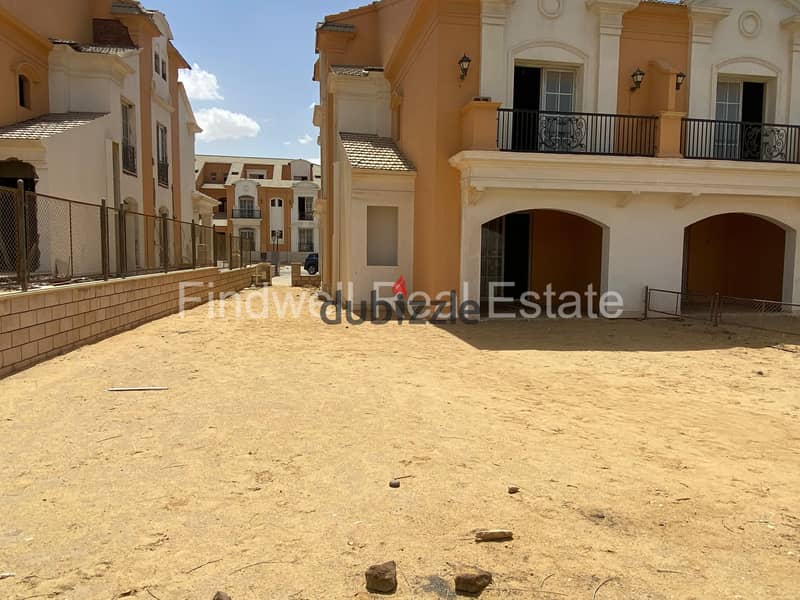 اقل سعر توين هاوس للبيع كمبوند ليان القاهرة الجديدة layan Compound -  New Cairo 0