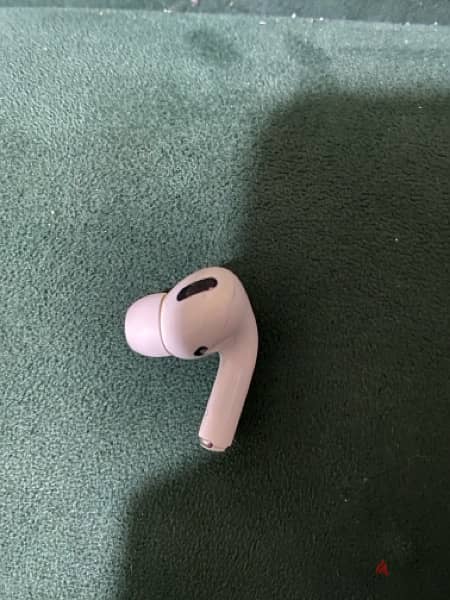 airpods pro 1 right side only 2