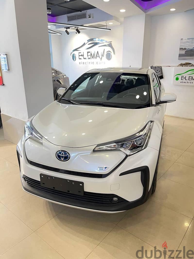 Toyota C-HR  Izoa تويوتا سي اتش ار كهرباء بالكامل 1