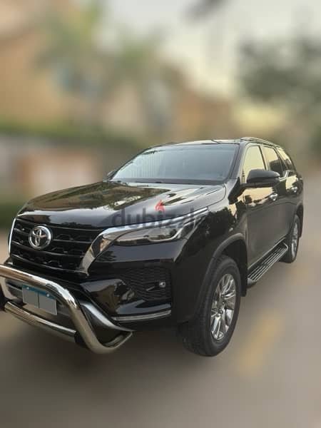 Toyota Fortuner 2022 1