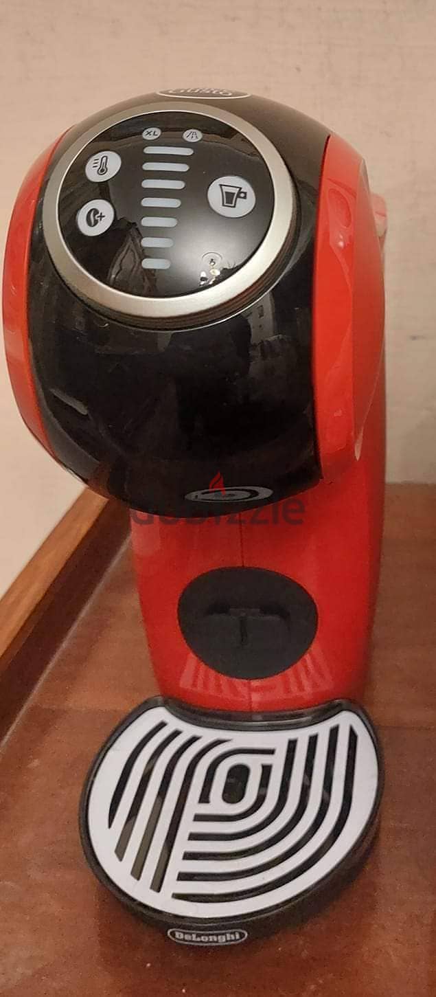 ماكينة صنع القهوة Nescafe Dolce Gusto Genio S Plus Machine - Red 1