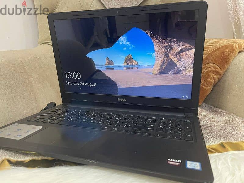 laptop dell inspiron 15 3000-core i7 7th gen 6