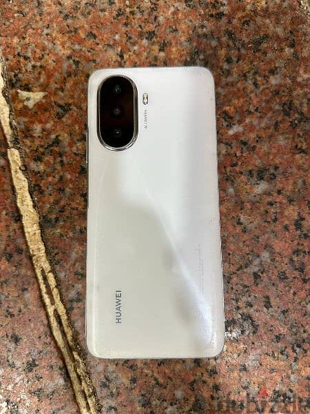 Huawei nova y70 2