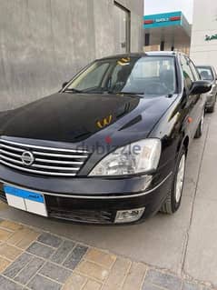 Nissan Sunny 2015 فابريكه بالكامل