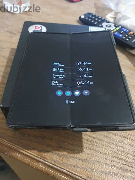 galaxy fold 2 4