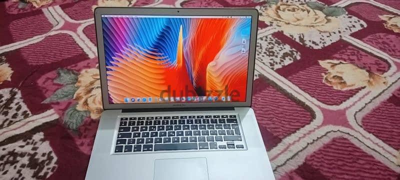 MacBook Pro core i7 1