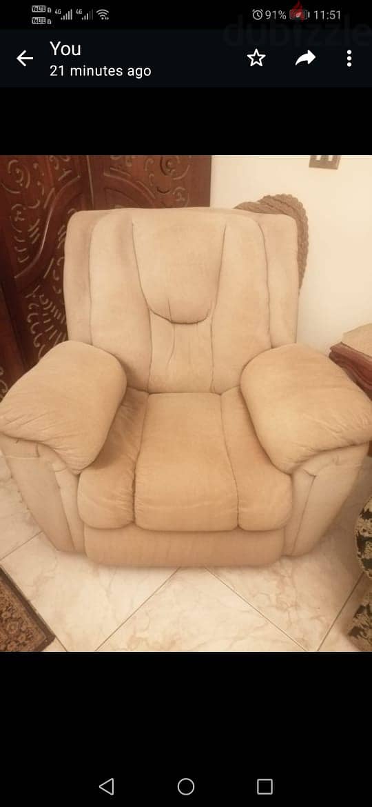 Used Lazyboy chair 0