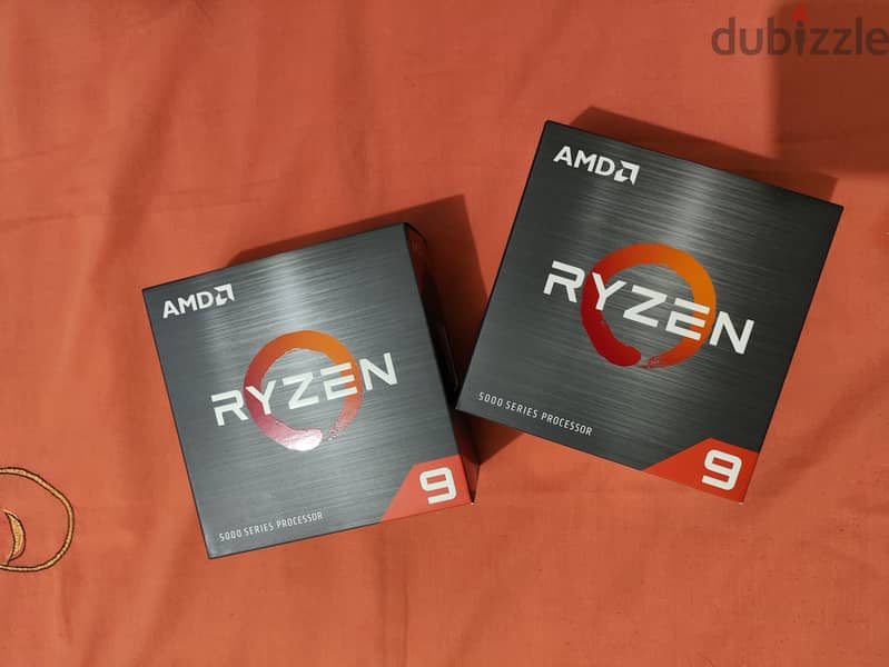 للبيع جديد متبرشم Ryzen 5900X و يوجد كروت شاشة 3