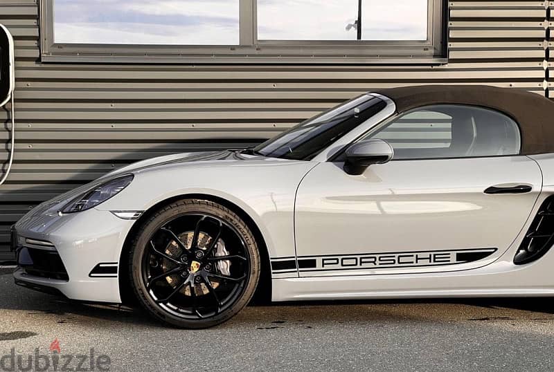 Porsche Boxster 2024 4