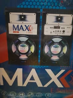 للبيع صب ماكس Max  E-series  E-8SS