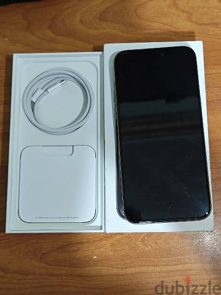 iPhone 15 pro max titanium 256g B100% كسر زيرو 3