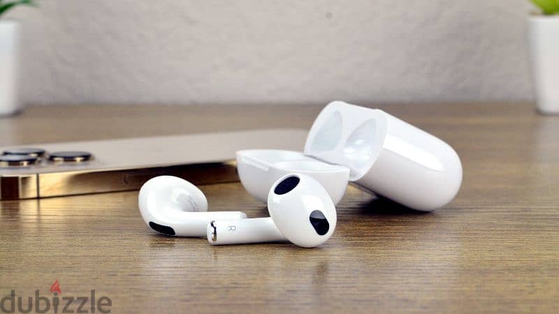 Airpods pro 2  (سيمي اوريجنال) 3