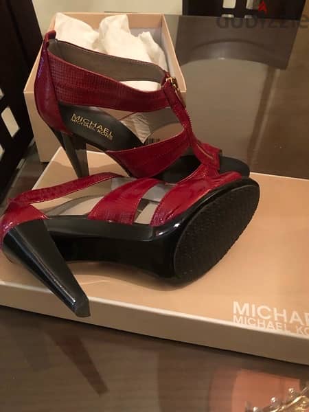 جزمة كعب اورجينال michel kors 1