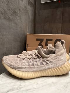 Yeezys 350 v2 cmpct